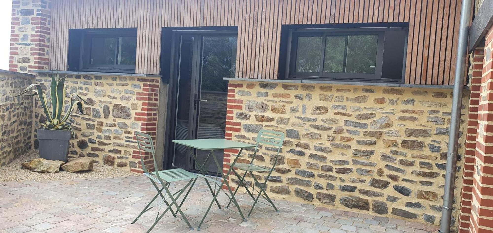 Studio Pic Au Vert Martigné-Ferchaud Exterior foto